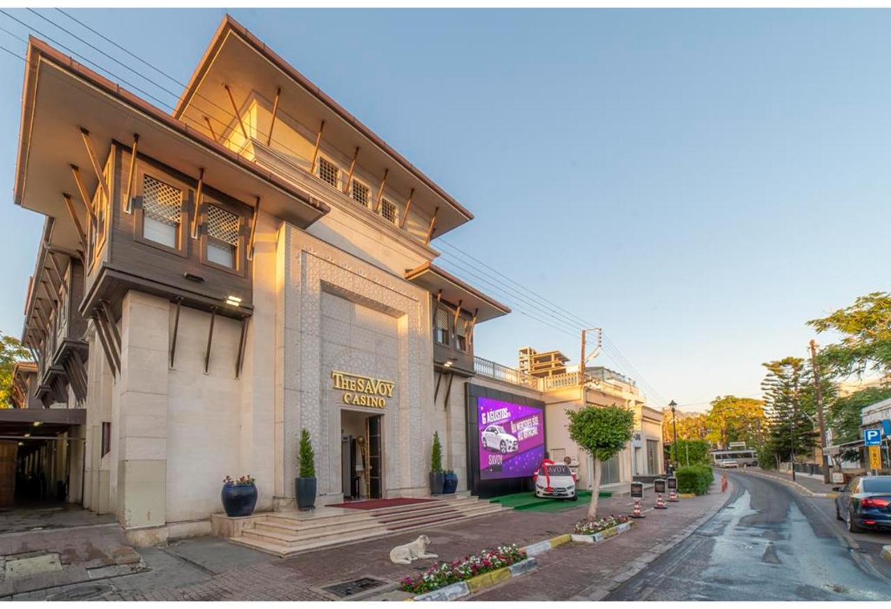 Savoy Hotel Spa & Casino Кирения Экстерьер фото The Royal Paragon Hospital